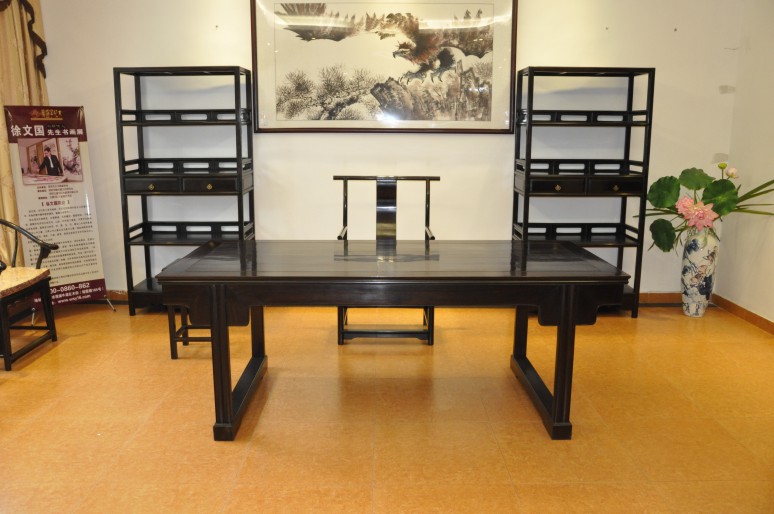 大葉紫檀中式畫(huà)桌